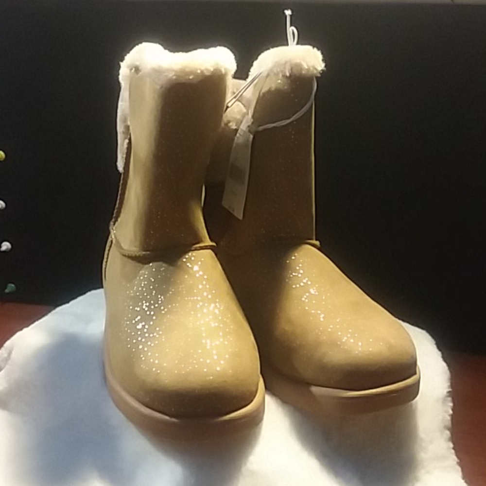 Girls Boots